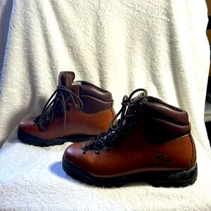Scarpa hiking boots, leather made in Italy, size 39